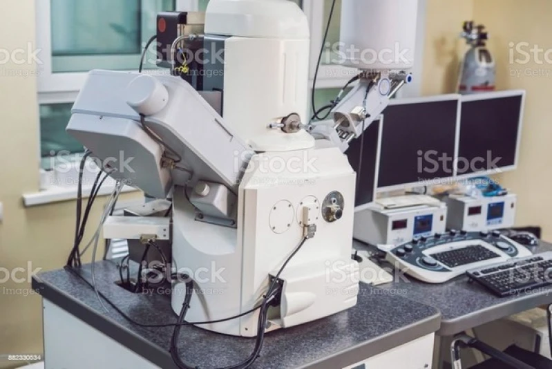 análise química de titânio