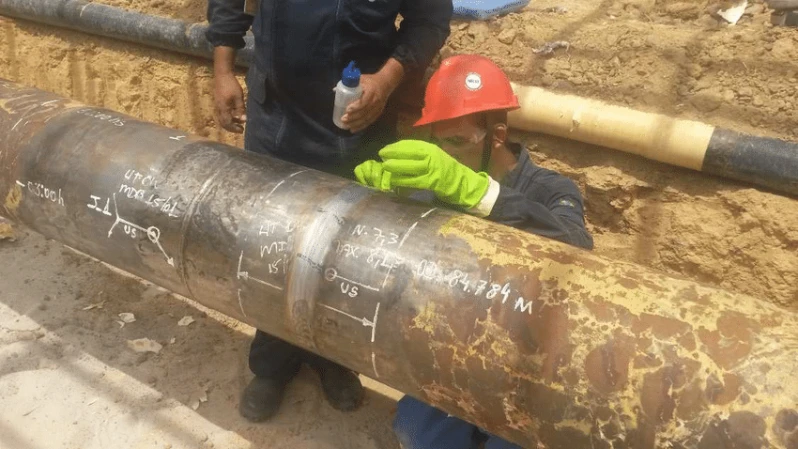 réplica metalográfica extração